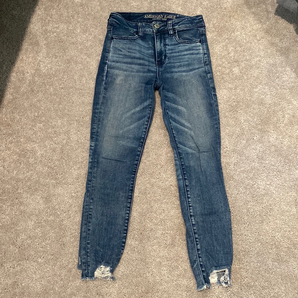 Women’s American Eagle Hi-Rise Jegging Crop. Size 4